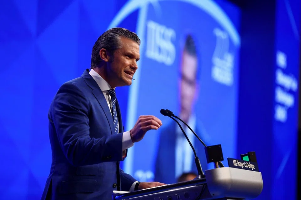 US Defence Secretary Pete Hegseth speaks at the IISS Shangri-La Dialogue security summit in Singapore, on 31 May 2025. (Edgar Su/Reuters)