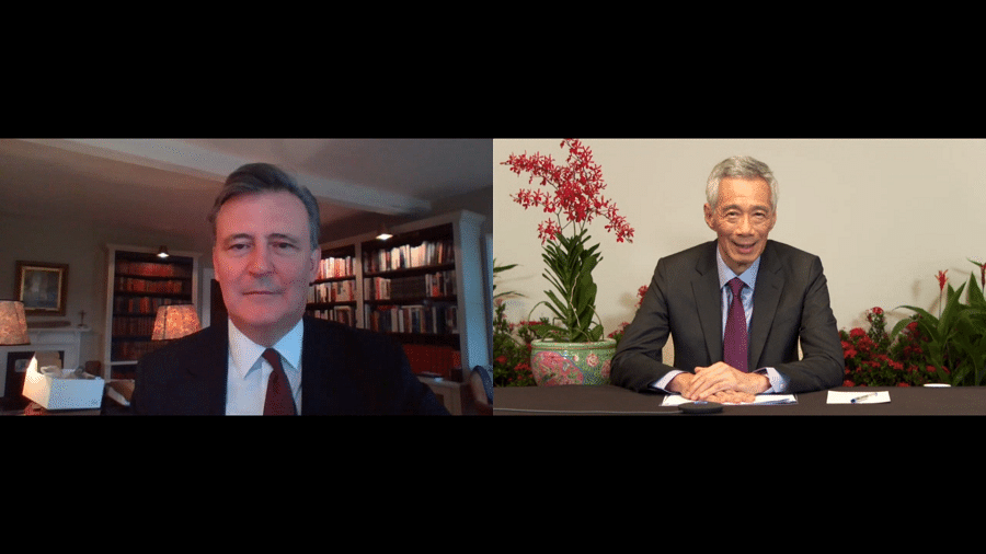 Prime Minister Lee Hsien Loong (right) with John Micklethwait at the Bloomberg 2020 New Economy Forum. (Ministry of Communications and Information)