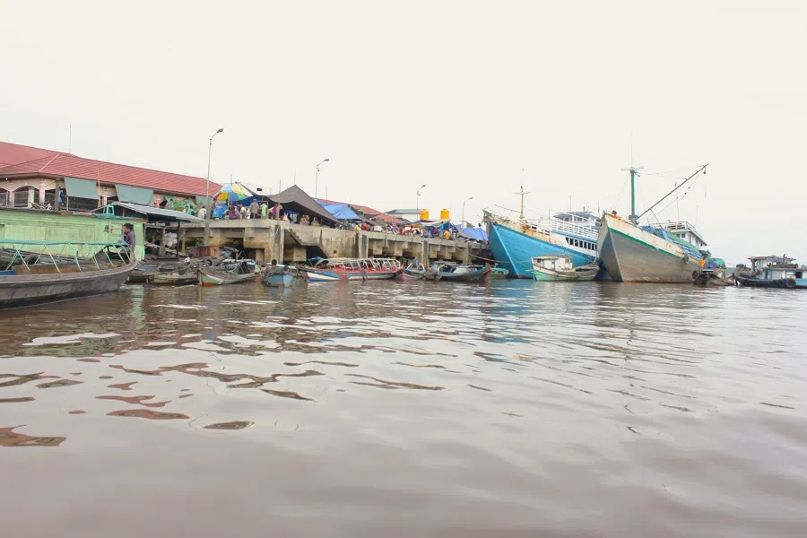 A jetty in Central Kalimantan, the Indonesian Borneo, December 2014. (Photo: Goh Chun Sheng)