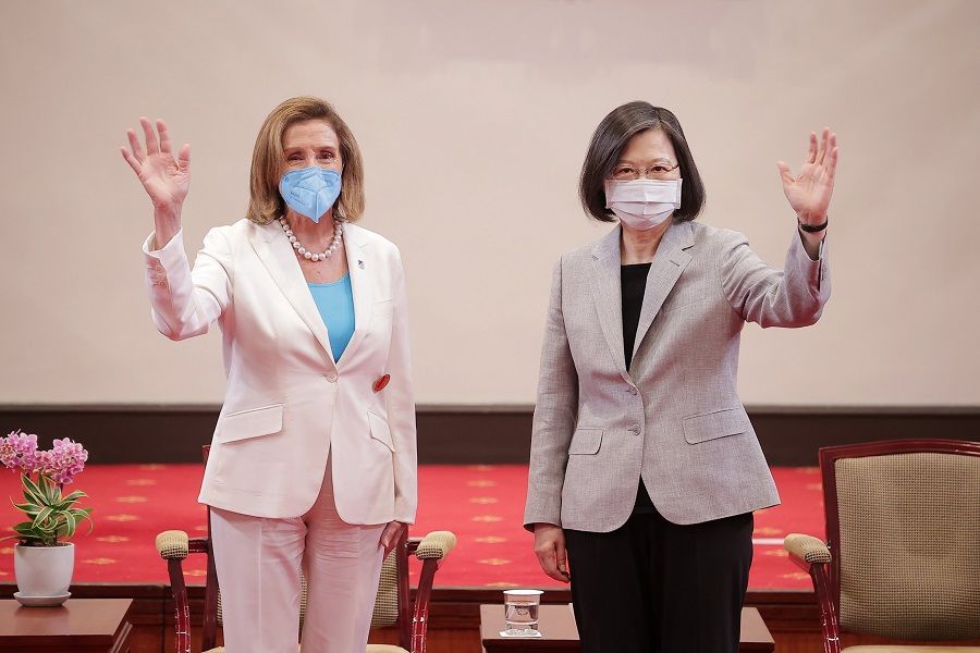 US House Speaker Nancy Pelosi (left) meets with Taiwan President Tsai Ing-wen at the presidential office in Taipei, Taiwan, 3 August 2022. (Taiwan Presidential Office)