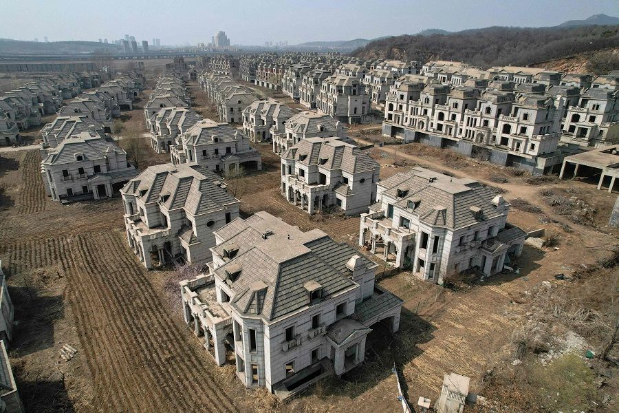 This aerial photo taken on 31 March 2023 shows deserted villas in a suburb of Shenyang in China's northeastern Liaoning province. (Jade Gao/AFP)