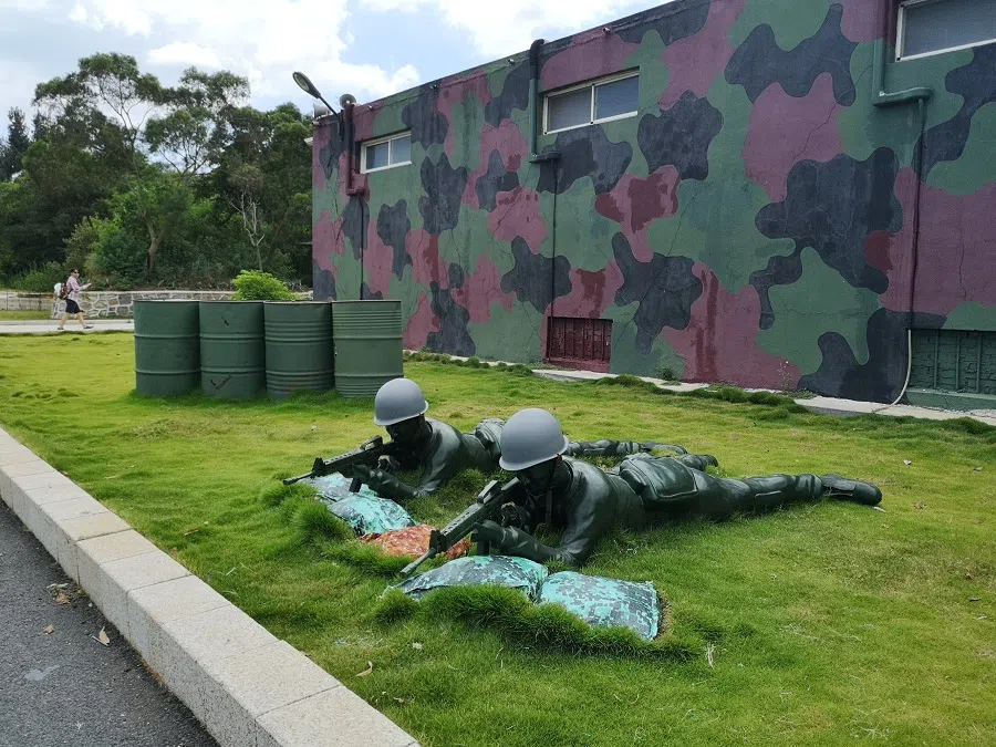 The shooting simulator at the Houlin camp.