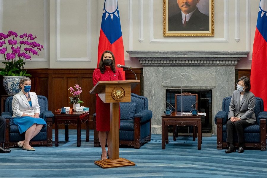 US Representative Stephanie Murphy attends a meeting with Taiwan President Tsai Ing-wen at the presidential office in Taipei, Taiwan, 8 September 2022. (Taiwan Presidential Office/Handout via Reuters)