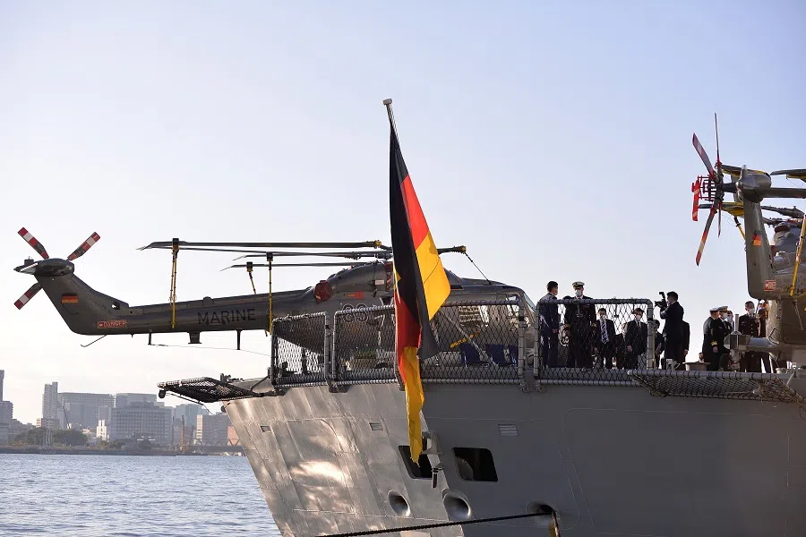Japanese Defence Minister Nobuo Kishi and Tilo Kalski, captain of the German navy frigate visit the German navy frigate Bayern, docked at the International Cruise Terminal, in Tokyo, Japan, 5 November 2021. (David Mareuil/Pool via Reuters)