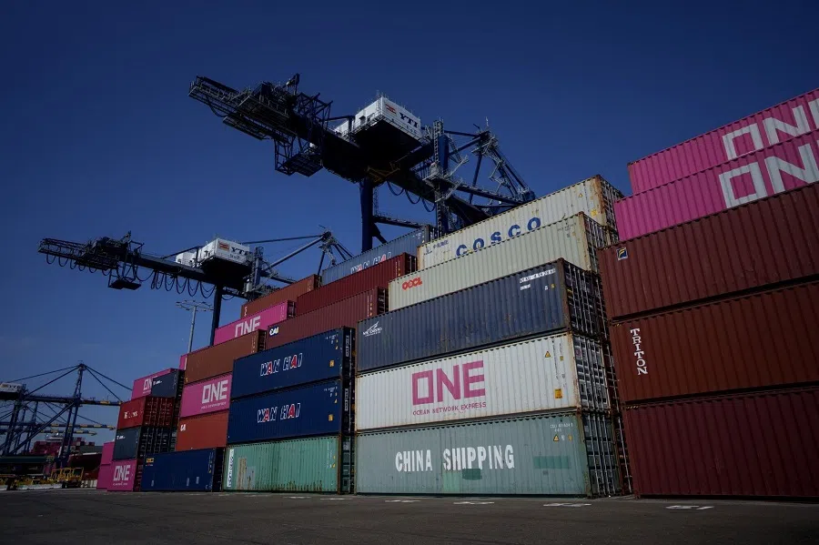 Containers and cranes at the Yusen Terminals facility at the Port of Los Angeles in Los Angeles, California, US, on 2 August 2024. (Eric Thayer/Bloomberg)