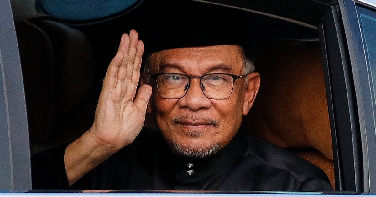 Will Malaysia's Anwar adopt a 'pro-West' stance?