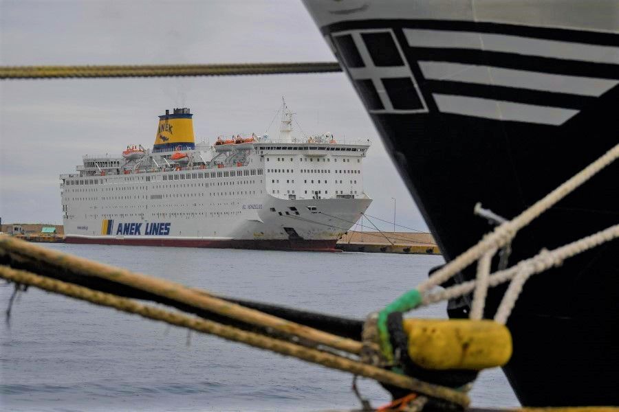Greek ferry "Eleftherios Venizelos" is docked at Pireaus port under quarantine on 3 April 2020, after authorities found some of its 383 passengers infected with Covid-19. (Aris Messinis/AFP)