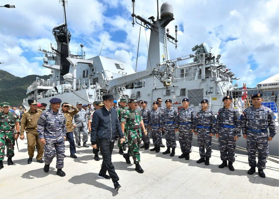 Indonesia's President Joko Widodo (C) during his visit to a military base in the Natuna islands, which border the South China Sea. (Handout/Presidential Palace/AFP)