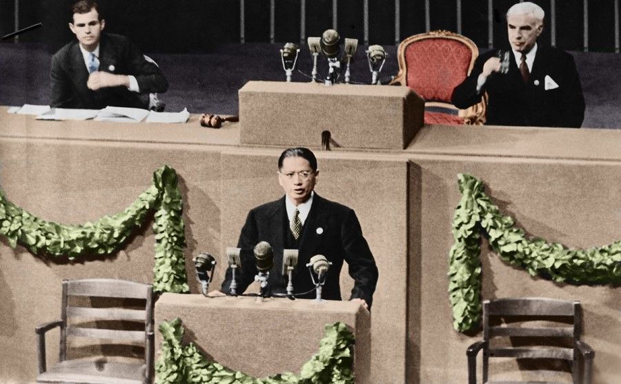 On 1 May 1945, at the UN Conference on International Organization (UNCIO) for discussing the founding of the United Nations (UN) after the war began in San Francisco, China sent an 11-person delegation, led by Foreign Minister Soong Tzu-wen. The photograph shows Soong speaking on behalf of the Chinese government at the conference. In the back on the left side of the chairperson's platform is Alger Hiss, secretary-general of the conference. On the right, US Secretary of State Edward R. Stettinius, Jr is taking a drink of water.