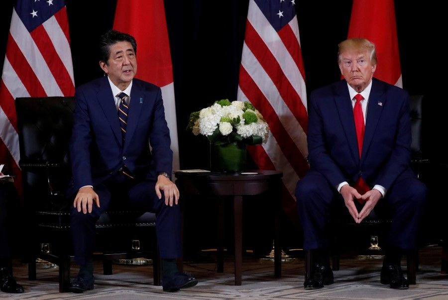 Japan's Prime Minister Shinzo Abe speaks as U.S. President Donald Trump listens during a bilateral meeting on the sidelines of the 74th session of the United Nations General Assembly (UNGA) in New York, 25 September 2019. (Jonathan Ernst/REUTERS)