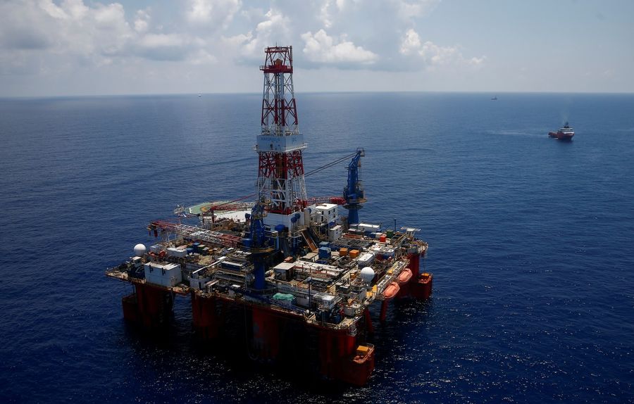 There is a longstanding dispute between the two over maritime rights and territorial claims in the South China Sea which has undermined mutual trust. The photo shows a general view of JDC Hakuryu-5 drilling rig and supply vessels in the South China Sea off the coast of Vung Tau, Vietnam on April 29, 2018. (REUTERS/Maxim Shemetov/File Photo)