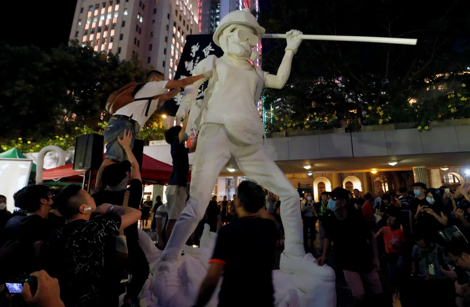 I understand my mother far more than she understands me, despite the fact that we were never able to communicate properly, but what has scarred me for life is her conditioned reflex to the White Terror. (REUTERS/Amr Abdallah Dalsh)