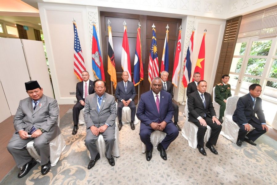 US Defence Secretary Lloyd Austin (front row, centre) with ASEAN defence leaders on the sidelines of the 19th Shangri-La Dialogue, 10 June 2022. (Ministry of Defence, Singapore)