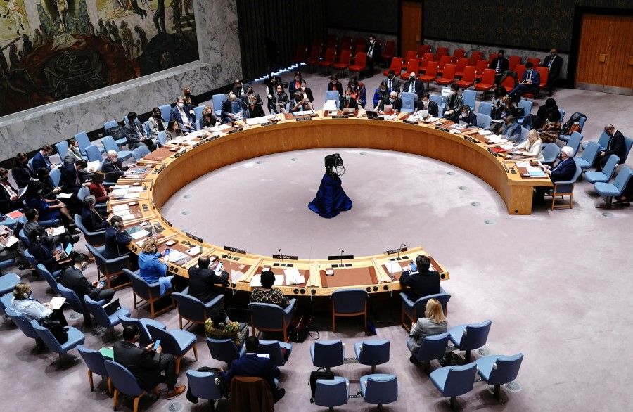 A general view of the United Nations Security Council meeting on Threats to International Peace and Security, following Russia's invasion of Ukraine, in New York City, US, 7 March 2022. (Carlo Allegri/Reuters)
