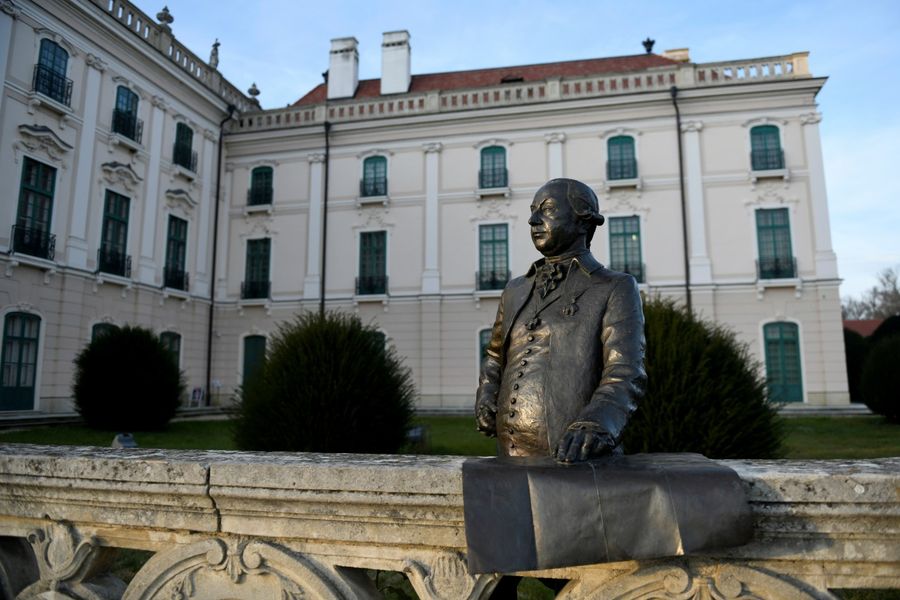 Hungary was among the earliest socialist countries to embrace economic reform. The picture shows the statue of Prince Miklos Esterhazy in the gardens of the Esterhazy palace in Fertod, Hungary. (Tamas Kaszas/Reuters)