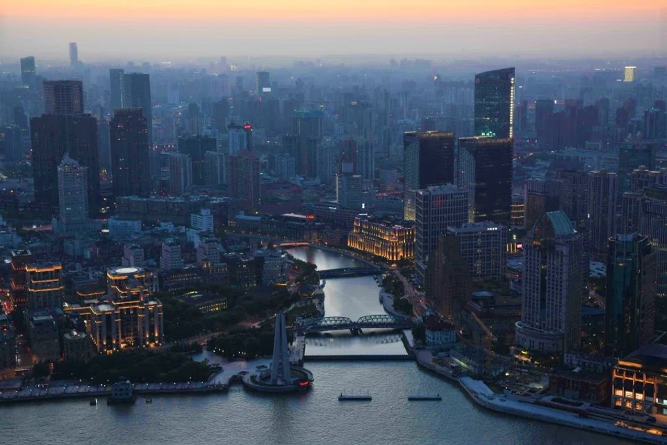 A general view shows buildings in Shanghai on 31 August 2021. (Greg Baker/AFP)