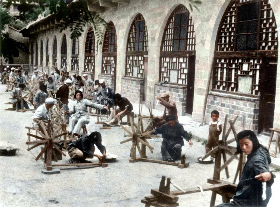 Due to a shortage of supplies, the CCP launched a production drive in Yan'an. All cadres and their family members got down to work to produce daily necessities.