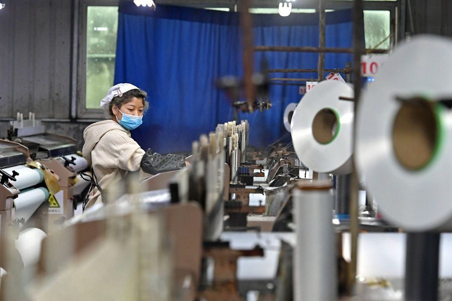 A worker works in a factory at Quanzhou, Fujian province, China, 7 February 2022. (CNS)