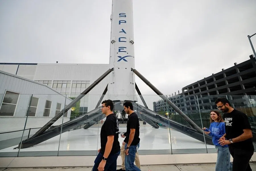 SpaceX employees go to work at the SpaceX facility in Hawthorne on the day of their company's IPO, in Hawthorne, California, 12 June 2026.