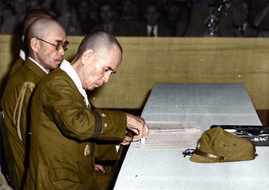 On 9 September 1945, commander-in-chief of the China Expeditionary Army Yasuji Okamura applied the seal on the surrender document, symbolising the Japanese army officially ending the war and occupation of China.