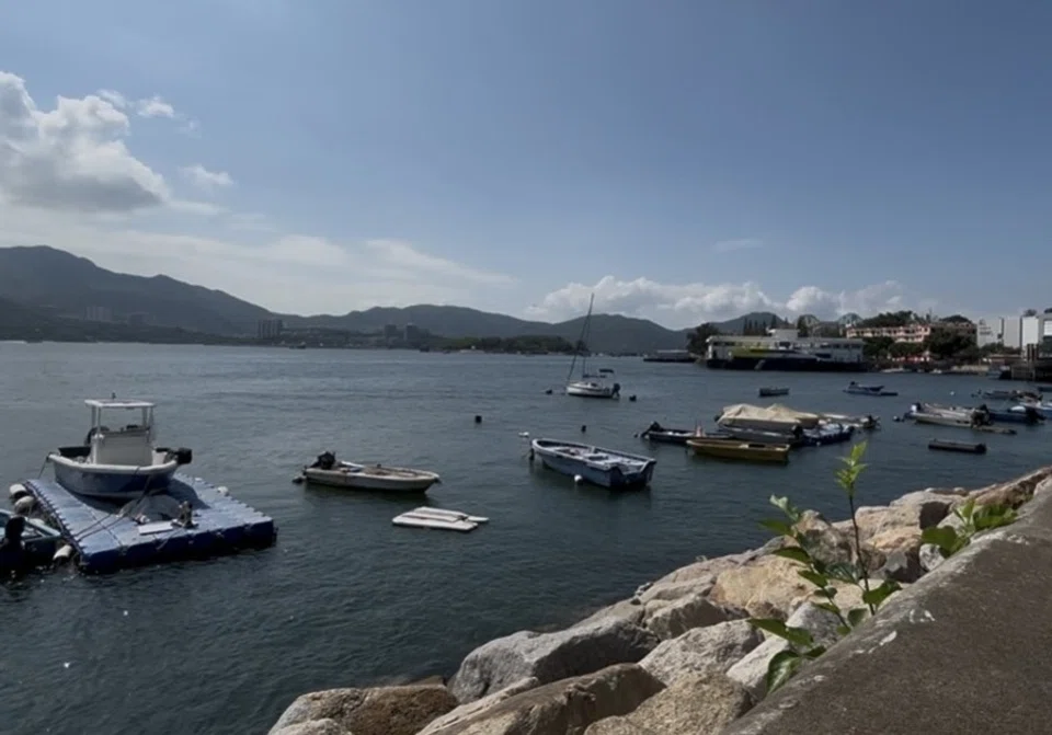 The view from Peng Chau’s harbour.
