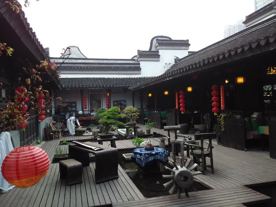 The interior of the Former Residence of Lü Gong.