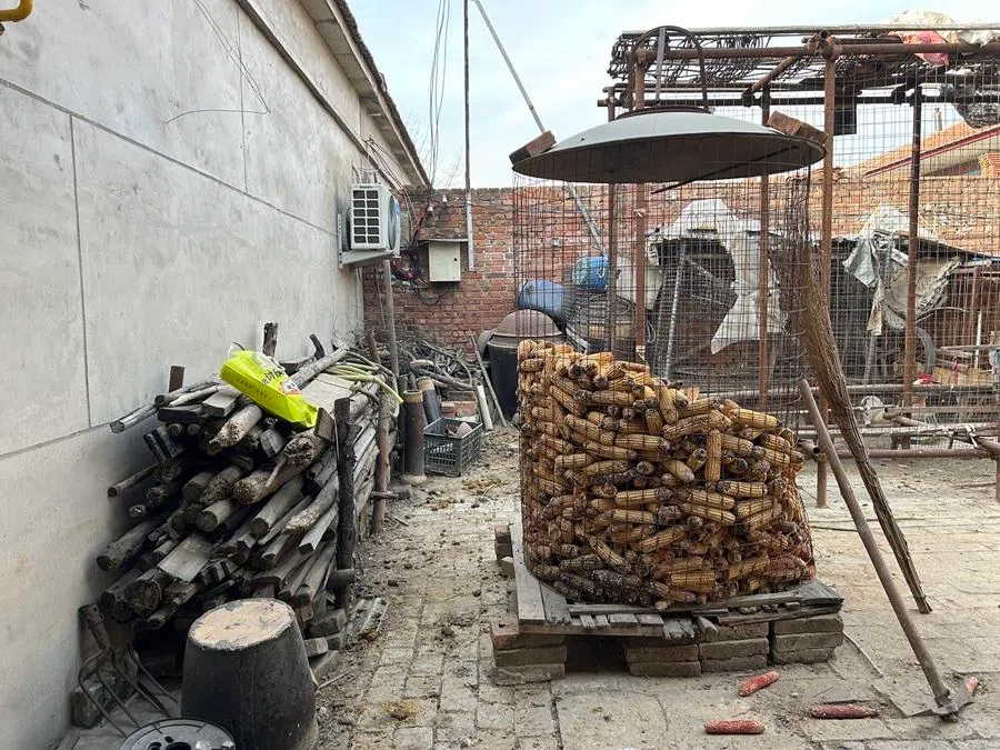 Residents in Langfang, Hebei would pile up wood to burn for heating. (Yush Chau/SPH Media)