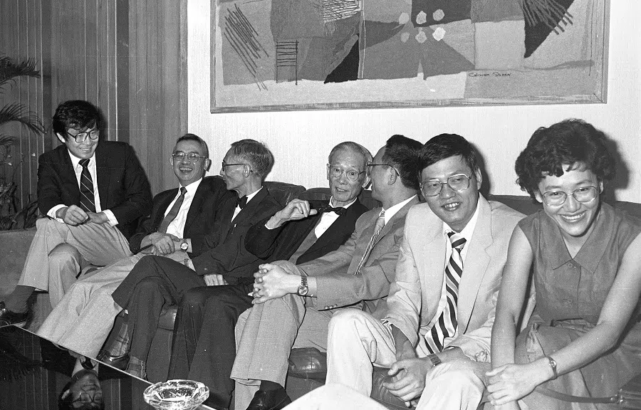 The Confucian scholars (from left): Professors Tu Wei-ming, Yü Ying-shih, Lao Yung-wei , Chan Wing-tsit, Liu Shu-hsien, Dr Shih Yuan-kang and Associate Professor Choy Mei Lai. They were at a press conference on 30 July 1985, chaired by Prof Liu, where they reviewed the topics to be covered during the Conference on Confucian Ethics. (SPH)