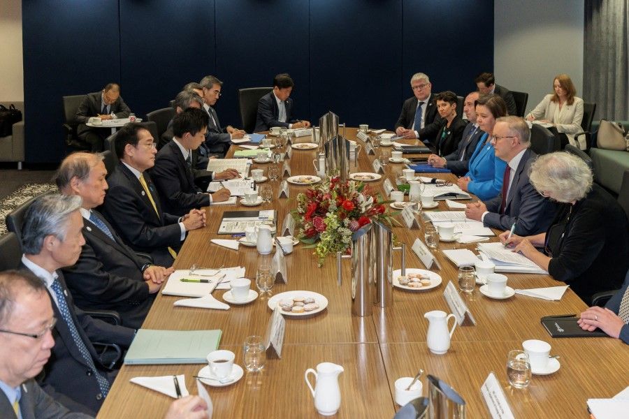 Australian Prime Minister Anthony Albanese and Japanese Prime Minister Fumio Kishida attend the Annual Australia-Japan Leaders' Meeting in Perth, Australia, 22 October 2022. (Richard Wainwright/Pool via Reuters)