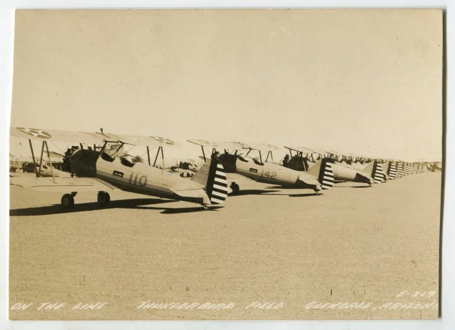 This photo was taken in US Arizona during Liu's training days.
