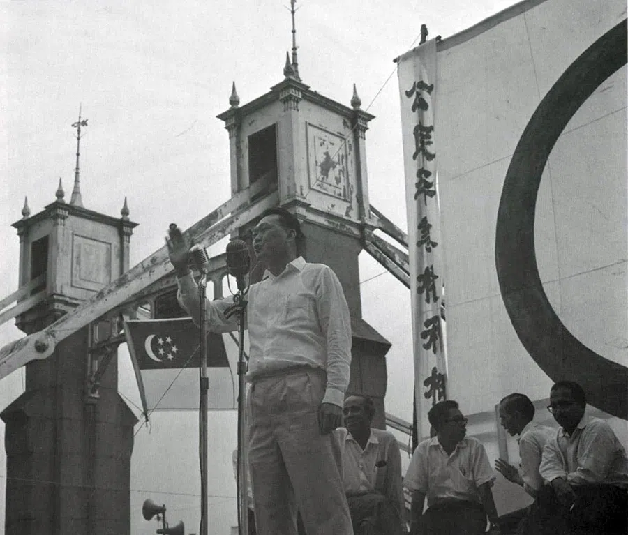 Mr Lee Kuan Yew speaking at rallies on the Singapore-Malaya merger. (ISEAS)