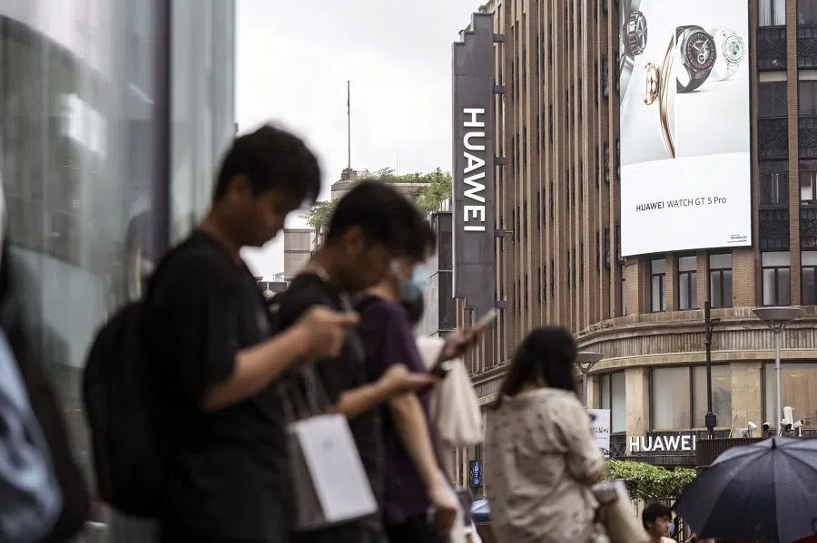 A Huawei store in Shanghai, China, on 20 September 2024. (Qilai Shen/Bloomberg)