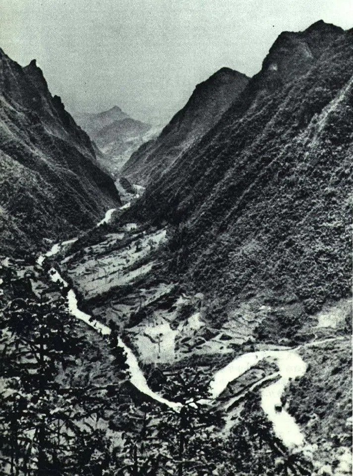 A view of Loushan Pass, circa 1967.