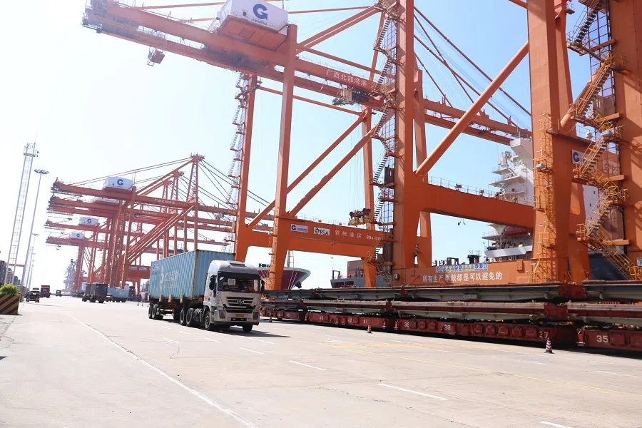 This photo taken on 9 October 2020 shows the Qinzhou port along the new land-sea trade corridor. (CNS)