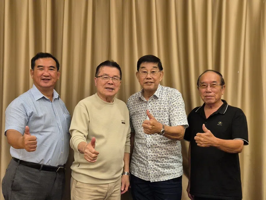 (from left) Descendants of the Baiqi Guo clan: Quek Peng Peng, Kwek Theng Swee, Kay Khim Tong and Kwek Hiang Hwee. (Tang Ai Wei/SPH Media)