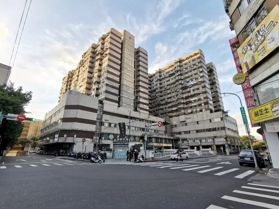 Xining Public Housing has safety nets installed around it, given that many people have jumped from it. (Woon Wei Jong/SPH)