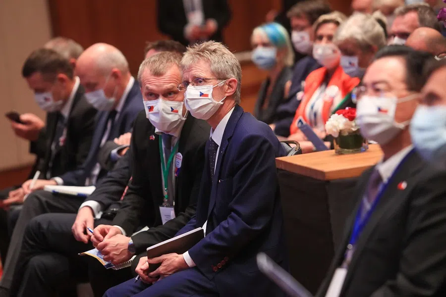 Czech Senate Speaker Miloš Vystrčil (centre) and members of the Czech delegation attend a forum on supply chain restructuring in Taipei, Taiwan, 4 September 2020. (Central News Agency/Pool via Reuters)