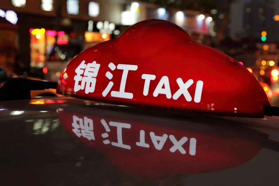 Taxis are known in China as chu zu che rather than de shi. (iStock)