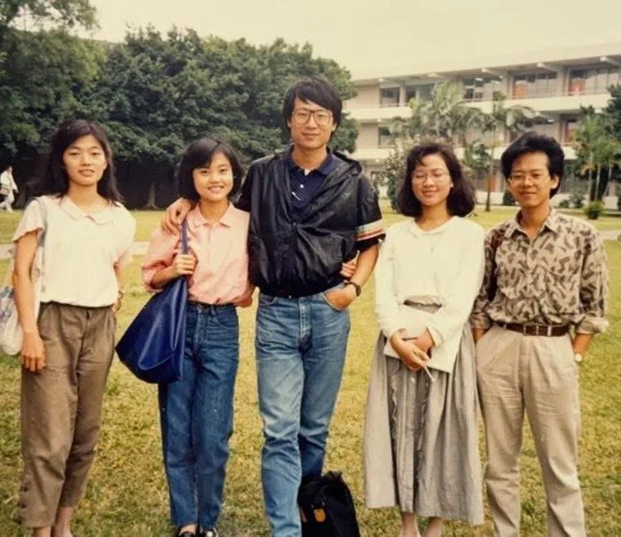 In 1987, Maggie and I returned to Taiwan for our wedding and took the opportunity to revisit Fu Jen Catholic University, posing for a group photograph with younger students.