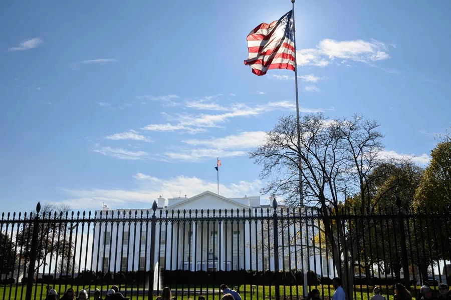 A large US flag flies outside the White House in Washington, DC, on 23 November 2025. (Mandel Ngan/AFP)