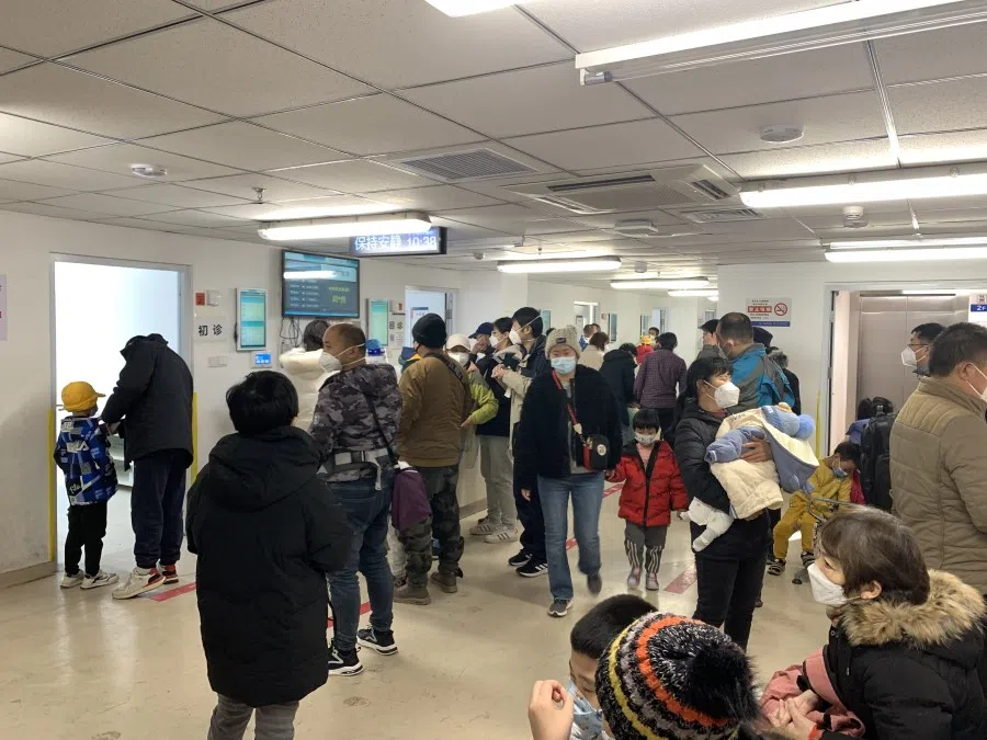 Parents and children in the waiting room of the fever clinic at the Children's Hospital of the Capital Institute of Pediatrics in Beijing's Chaoyang district. (SPH Media)