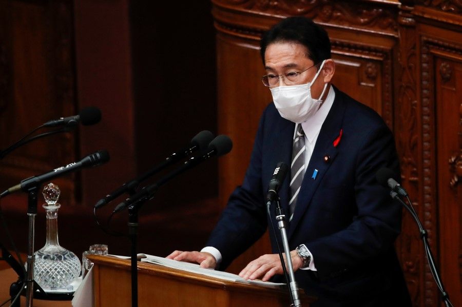 Japan's new prime minister Fumio Kishida delivers his first policy speech at parliament in Tokyo, Japan, 8 October 2021. (Kim Kyung-Hoon/Reuters)