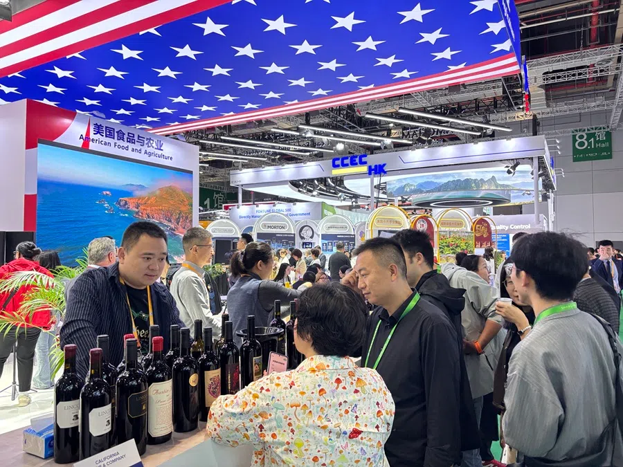 Visitors queue to sample wines at the California wine booth during this year’s China International Import Expo in Shanghai.