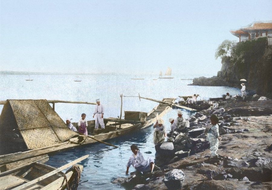 The Taedong River in the northwest of the Korean peninsula, 1910.