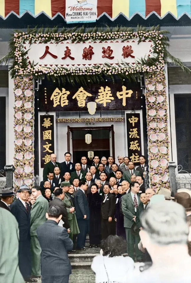 In 1943, Soong Mei-ling — Madame Chiang Kai-shek — visited the US and called at the Chinese Consolidated Benevolent Association in San Francisco. The organisers were all Chinese Americans of Guangdong origin.