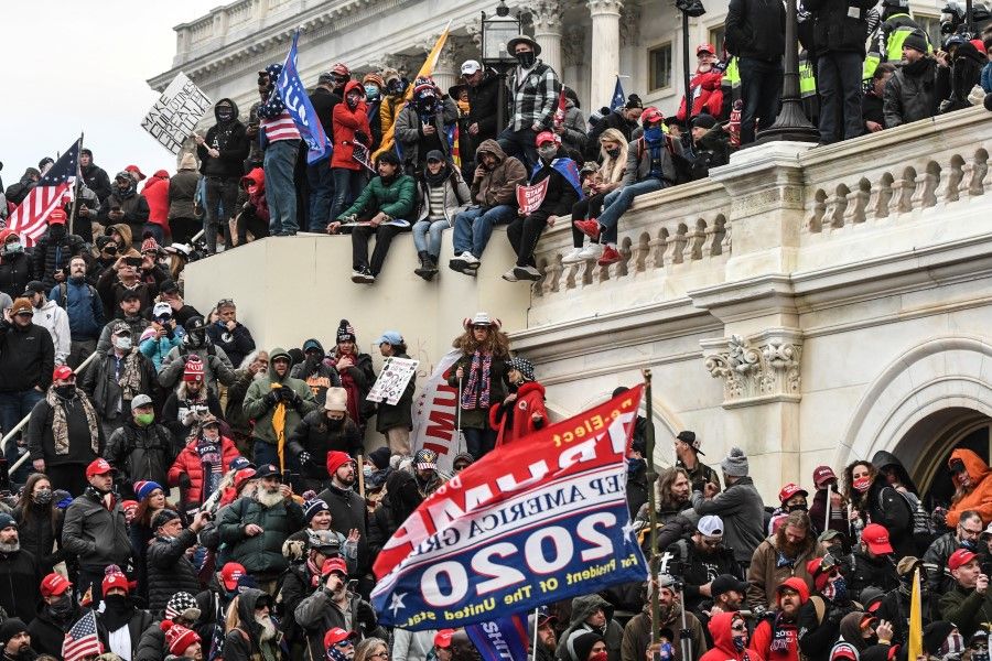 Supporters of U.S. President Donald Trump gather at the west entrance of the Capitol during a "Stop the Steal" protest outside of the Capitol building in Washington D.C., 6 January 2021. (Stephanie Keith/REUTERS)