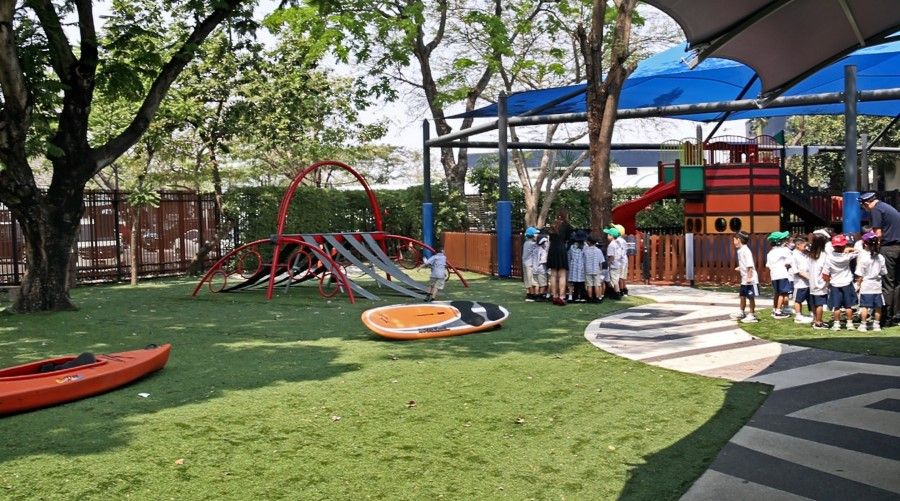 Harrow International School Bangkok is about a 40 minutes' drive from the city centre.