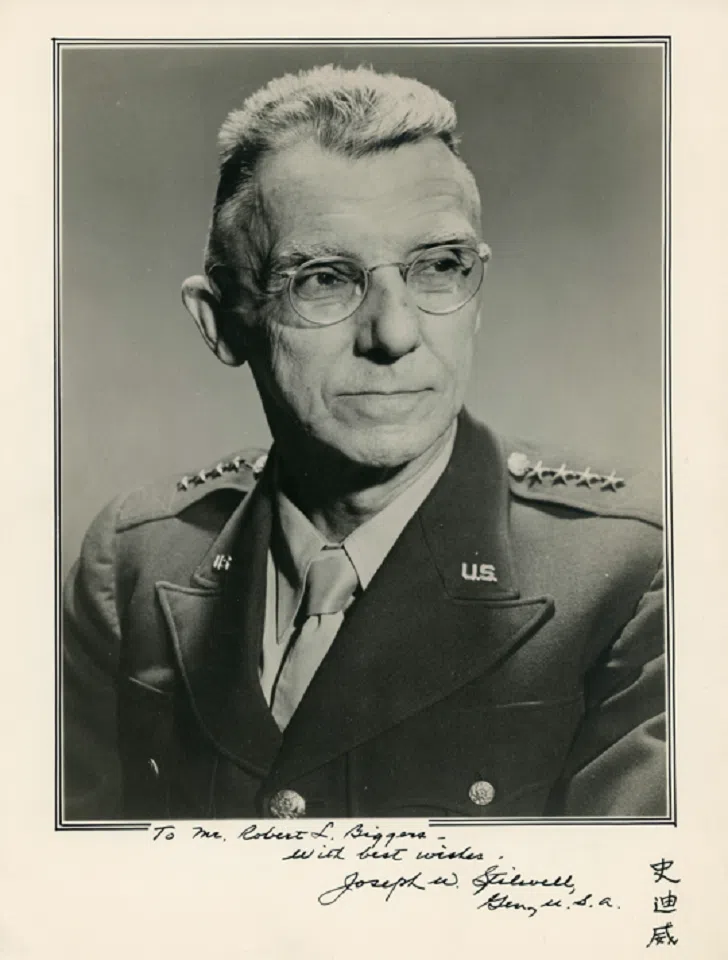 A signed photograph by General Joseph Stilwell, the commander of the US forces in the China-Burma-India Theatre during World War II, to Robert L. Biggers, in 1944. What makes this photo particularly valuable is that Stilwell signed it not only in English but also included a rare signature in Chinese.