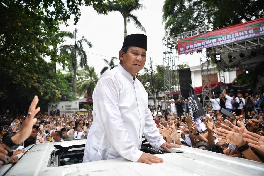 Prabowo Subianto holds an event outside his Jakarta residence on 19 April 2019. (SPH Media)