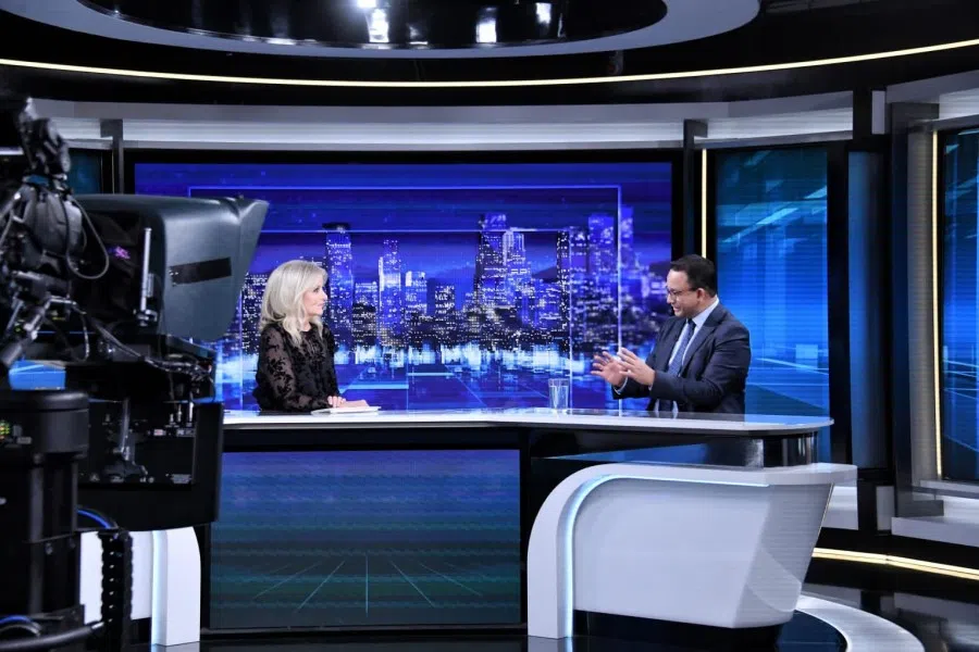 Anies Baswedan (right) on an interview with The World on ABC Australia, 9 March 2023. (Anies Baswedan/Twitter)